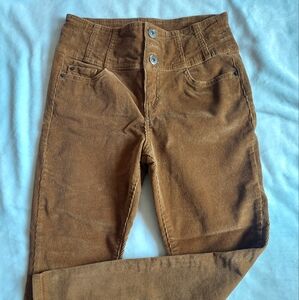 No Boundaries Women's Straight Leg Pants - Brown